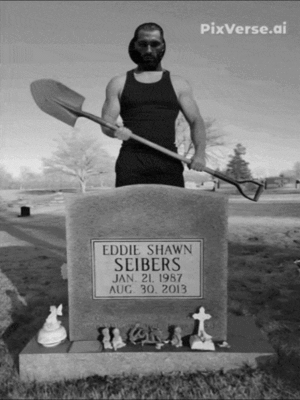 Giga digging lolicon brother grave.gif