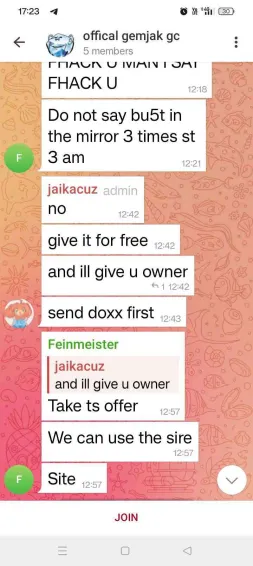 File:Gackygram 1.webp